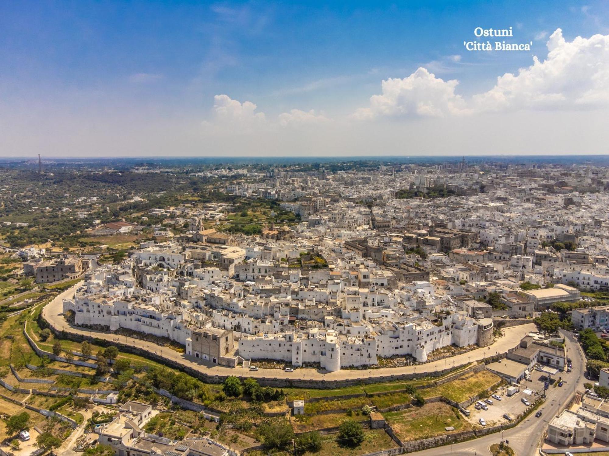 הוילה טורה סנטה סאבינה La Terrazza Di Marco מראה חיצוני תמונה