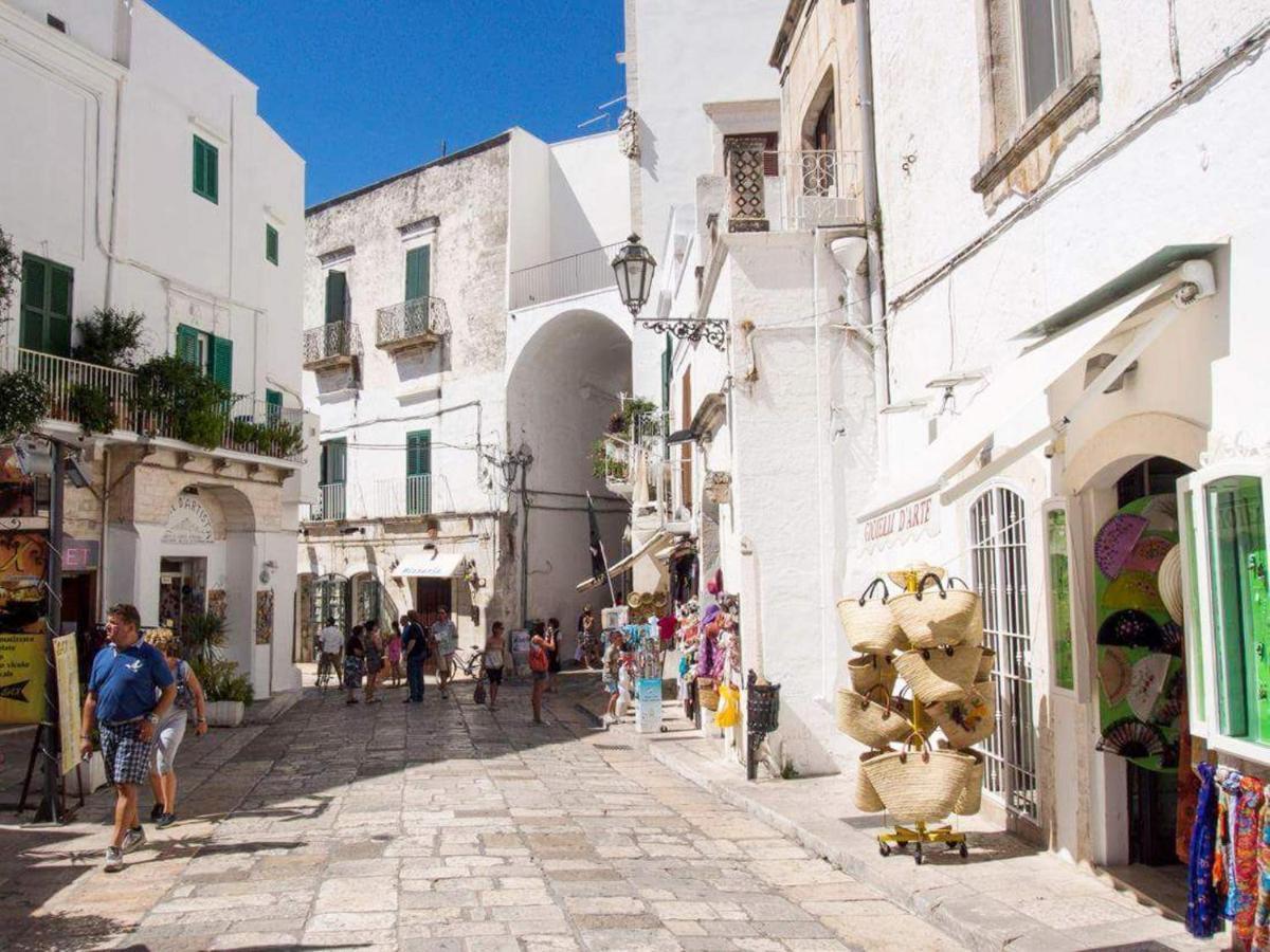 הוילה טורה סנטה סאבינה La Terrazza Di Marco מראה חיצוני תמונה